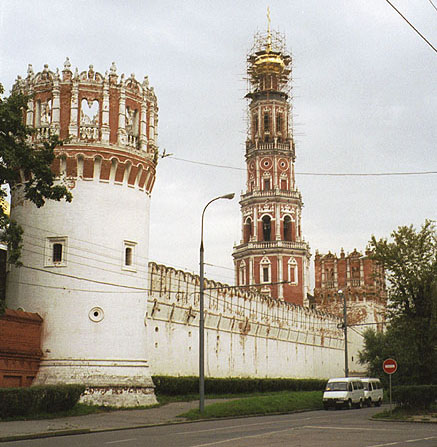 2000.